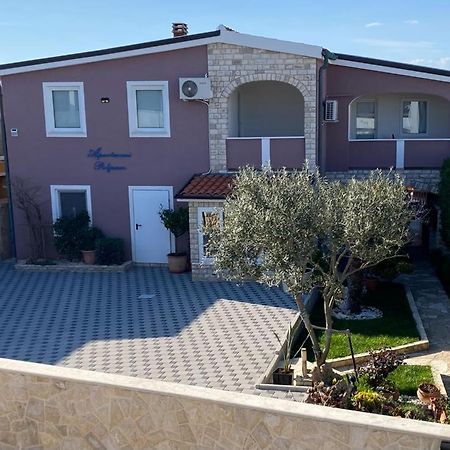 Apartmani Poljanec ヴィル エクステリア 写真