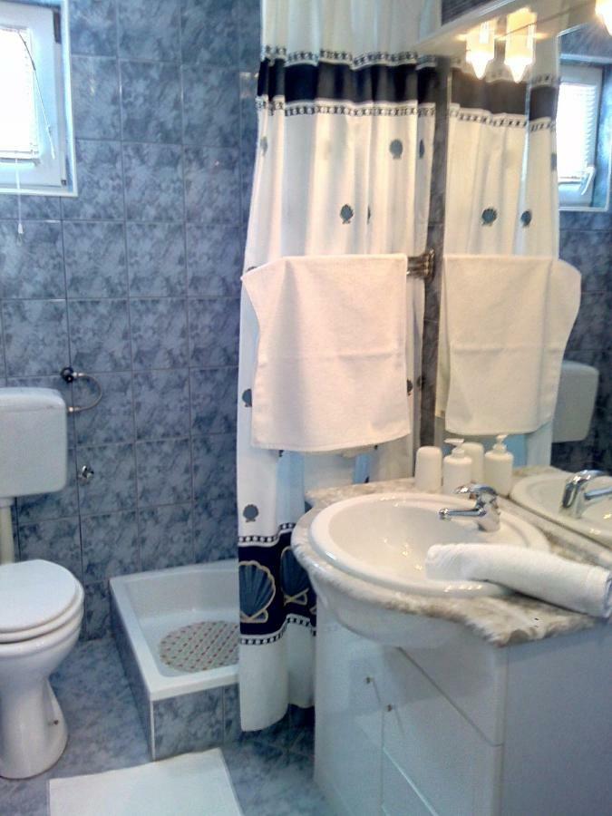 Apartmani Poljanec ヴィル エクステリア 写真