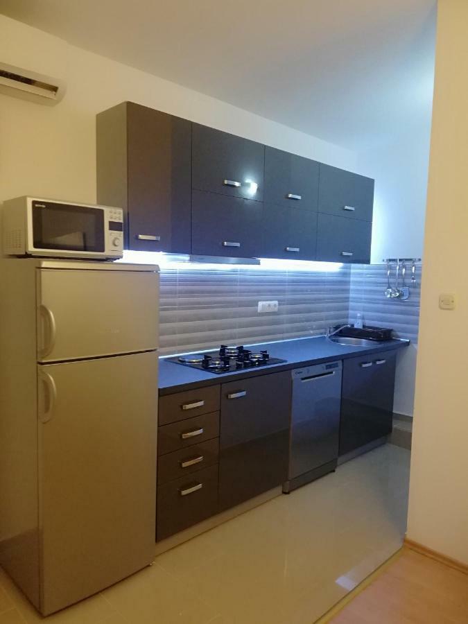 Apartmani Poljanec ヴィル エクステリア 写真